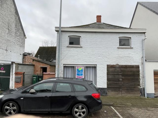 Heuvel 41 - 9320 Erembodegem