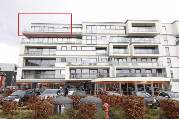 Penthouse met fenomenaal uitzicht te Denderleeuw.