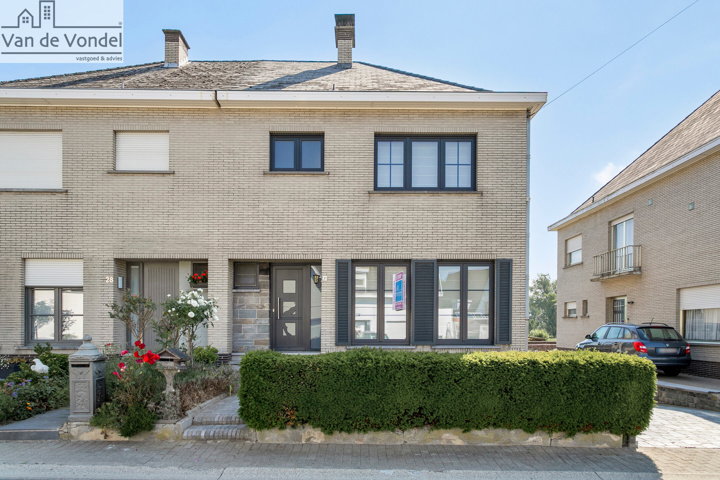 Prachtig gelegen HOB te Kerksken. Elec 100% conform!