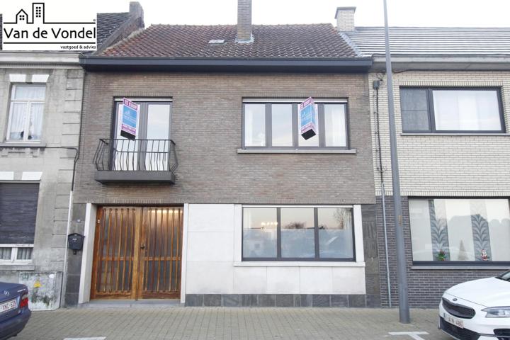 Woning met 4/5 slaapkamers en fantastisch verzicht te Welle.