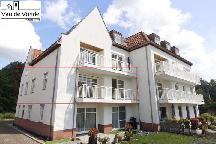 Luxe-appartement in Residentie Bruulpark met 3 slaapkamers en 2 badkamers te Haaltert.