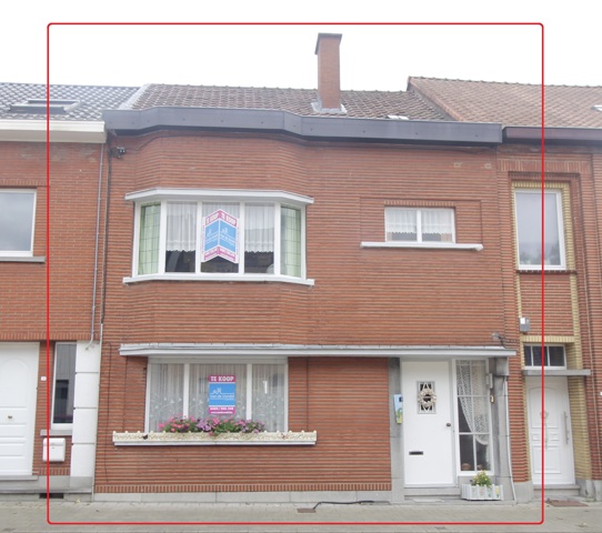 Ruime woning met tuin te Erembodegem. Rustig en strategisch!