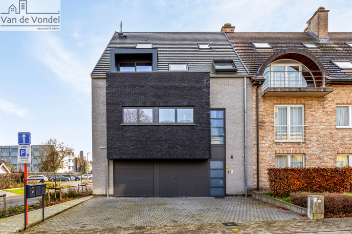 Recent & energiezuinig duplex app met 3 slpks te Denderleeuw