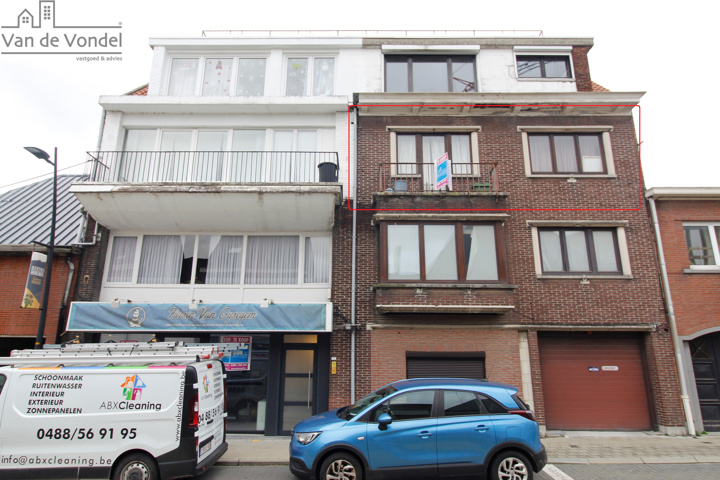 Appartement met 1 slaapkamer en garagebox te Erembodegem.