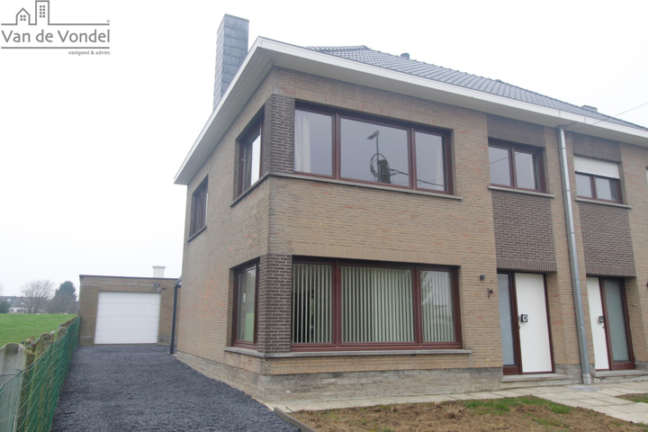 Instapklare woning in het landelijke Welle.