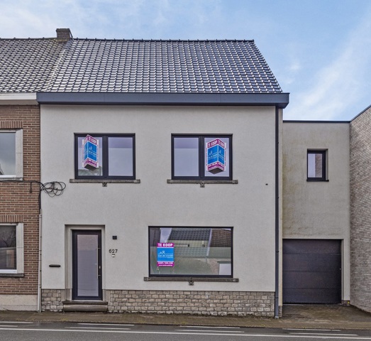 Grote, energiezuinige en instapklare woning met garage te Bambrugge.