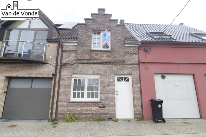 Leuke woning met grote tuin aan de stadsrand van Aalst.