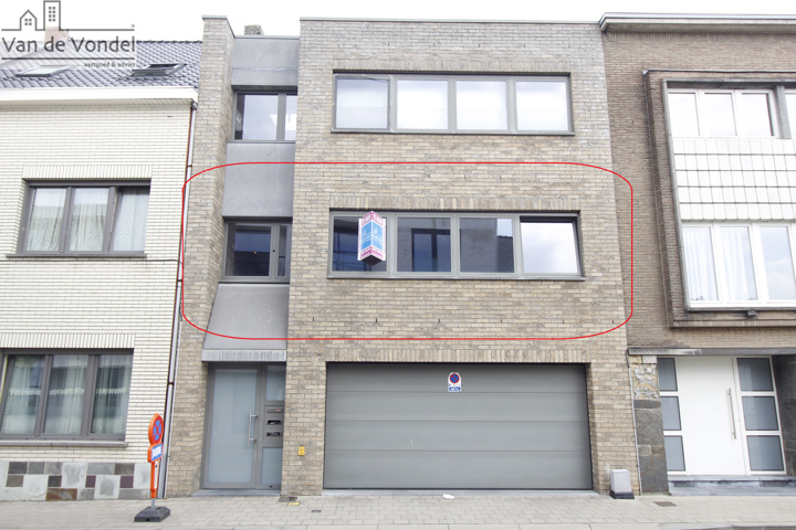 Appartement te centrum Erembodegem.Hogeweg. 2 slaapkamers.