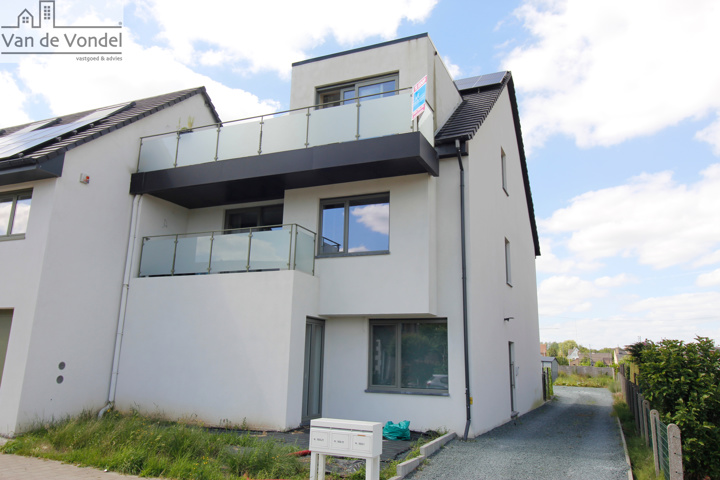 Energiezuinig - 100% instapklaar appartement te Denderleeuw.