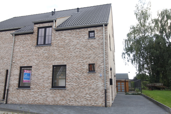 Energiezuinige woning met 4 slaapkamers en tuin in Haaltert.