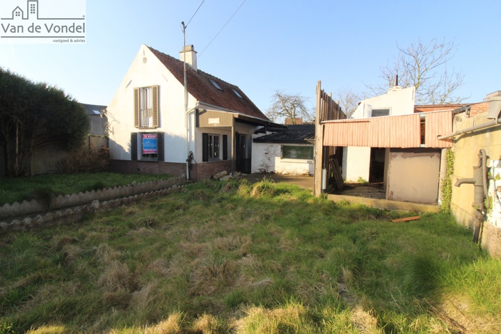 Alleenstaande en rustig gelegen woning te centrum Herzele