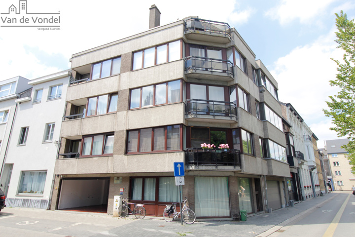 Dakappartement in 't hartje centrum Aalst, nabij treinstation