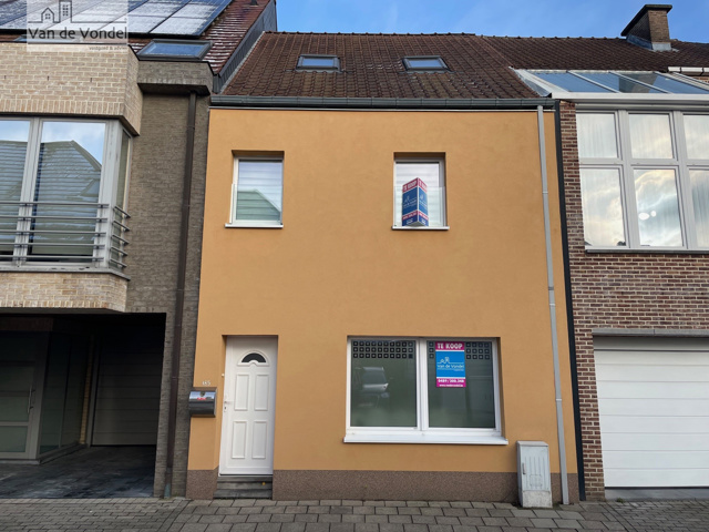 100% Instapklare én energiezunige woning te Erembodegem!
