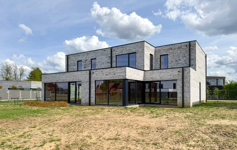 te koop huis meerhout braambessenstraat 2 3a