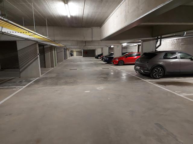Geel garage-parking