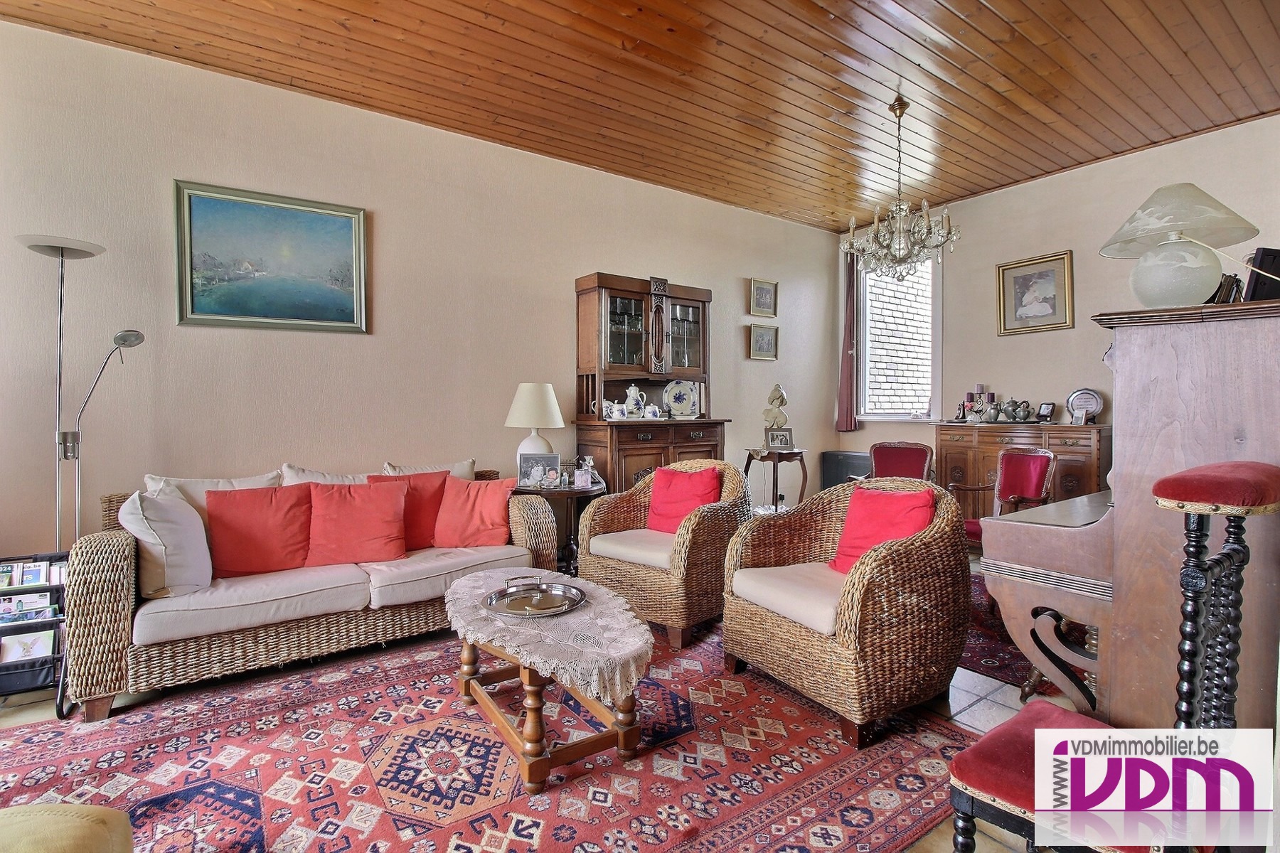 Agence immobilière Comines, Warneton, Le bizet.   . maison à vendre Comines, maison à louer Comines, appartement à vendre Warneton, villa à vendre Comines, Terrain à Ploegsteert, jardin, séjour, garages, frontière, commerces et écoles, grand jardin, maison individuelle à vendre, maison de rangée avec jardin, Comines-Warneton, Ploegsteert, Le Bizet, notaire à Comines