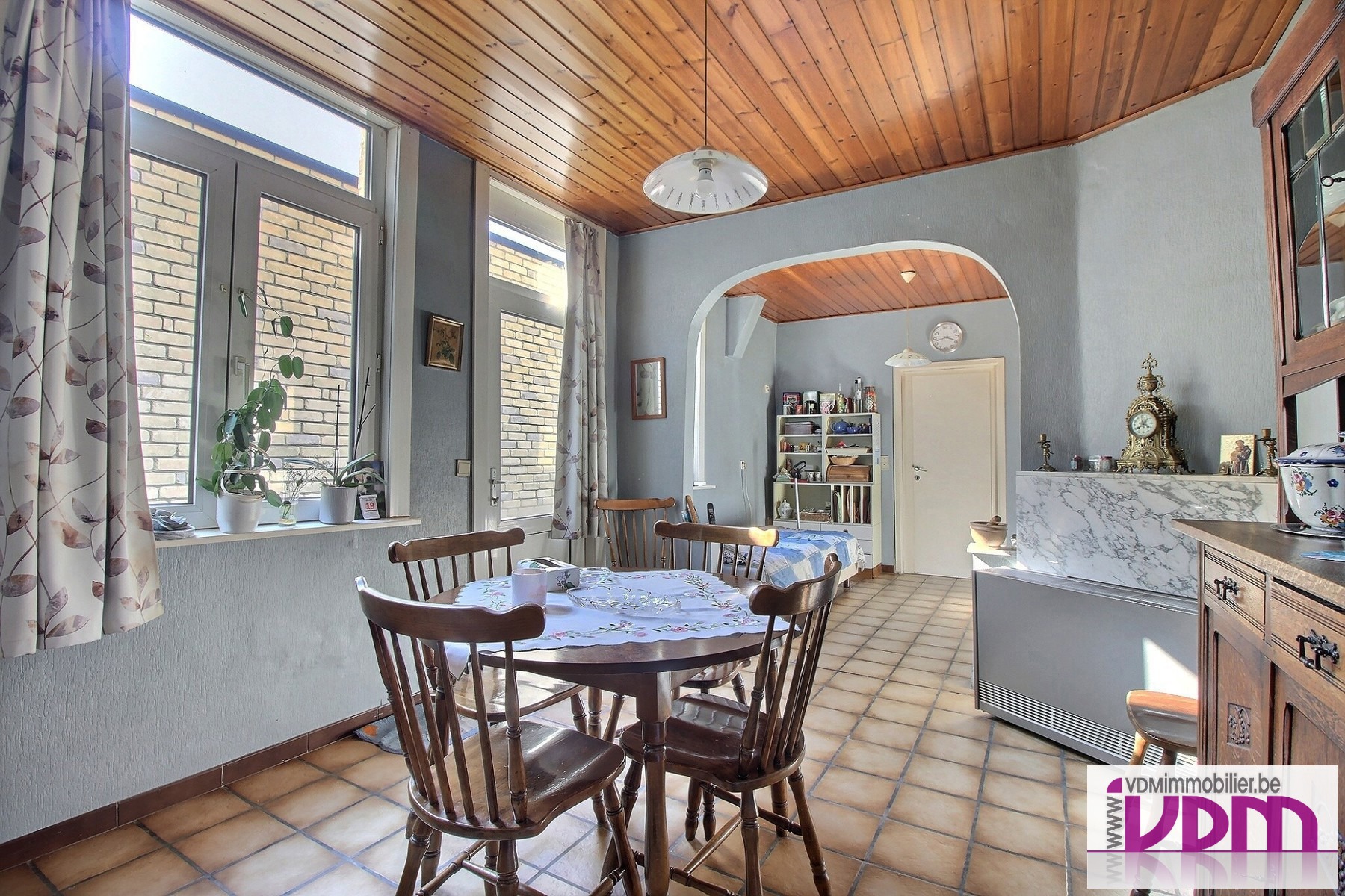 Agence immobilière Comines, Warneton, Le bizet.   . maison à vendre Comines, maison à louer Comines, appartement à vendre Warneton, villa à vendre Comines, Terrain à Ploegsteert, jardin, séjour, garages, frontière, commerces et écoles, grand jardin, maison individuelle à vendre, maison de rangée avec jardin, Comines-Warneton, Ploegsteert, Le Bizet, notaire à Comines